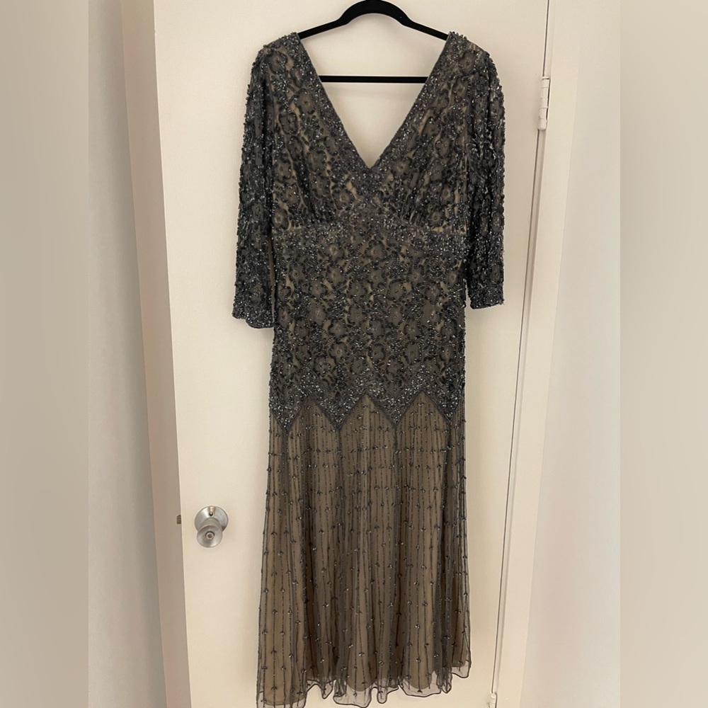 Pisarro Nights mid calf length 1920s style sequence gown
